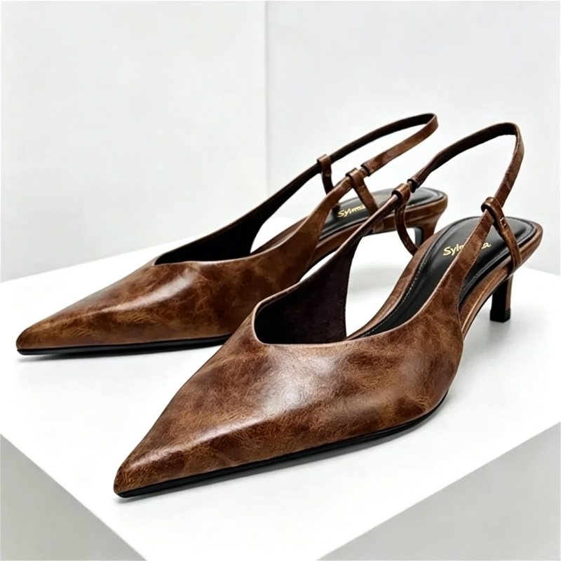 Women Shoes Brown Colour - Escarpins de styliste à talons chaton