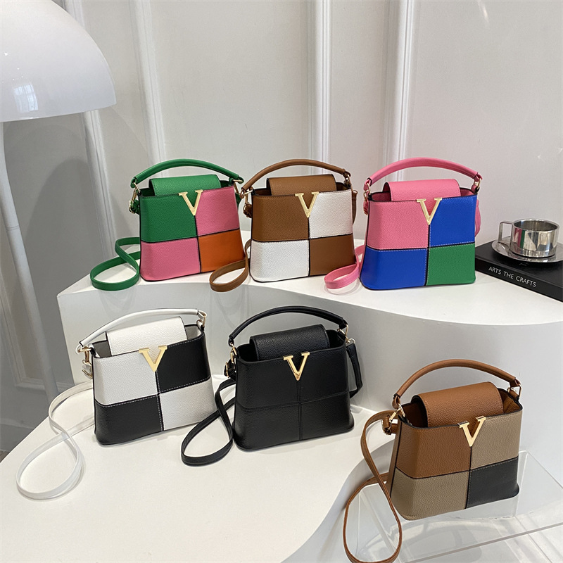 Sacs fourre-tout miniatures ch - Women'S Shoes Louis Vuitton avis et prix