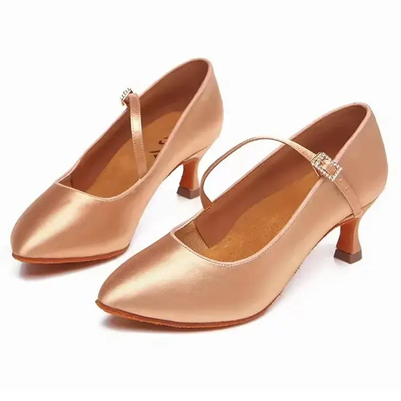 Chaussures de danse pour femme - Women Shoes Size 4 In Cm avis et prix